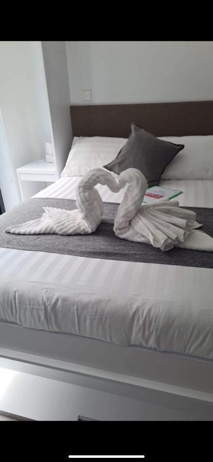 Cp Top Floor Luxury Studio ยิบรอลตาร์ ภายนอก รูปภาพ